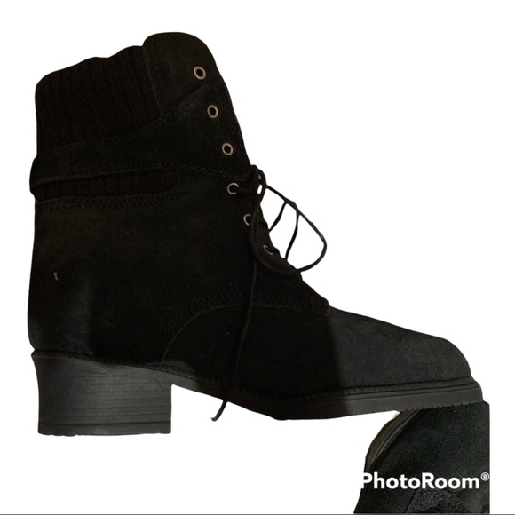 WOMEN BOOTS SIZE 5 US - Picture 2 of 3